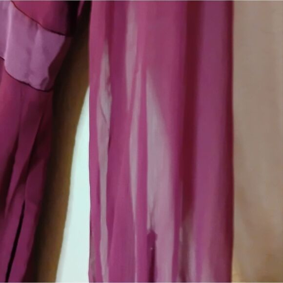 USED Timeless Dress - Picture 5 of 8